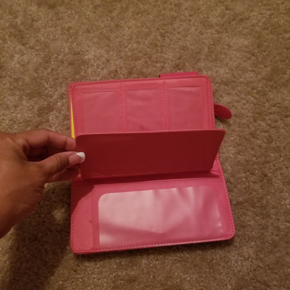 Wallet - Picture 4 of 4